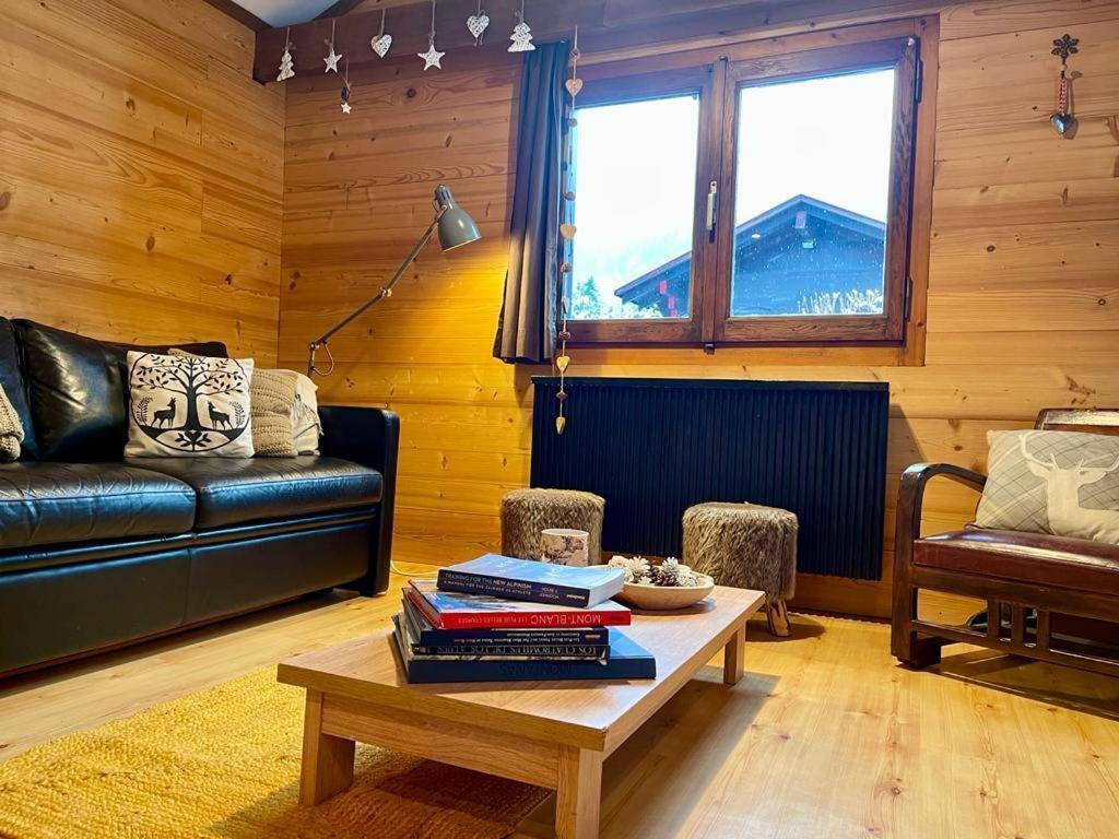 Cosy Petite T3, Jardin, Terrasse, Parking. Chamonix Mont-blanc. Chalet